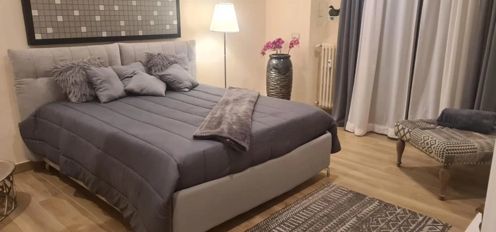 Apartment Gallia 60 Guest House Rome